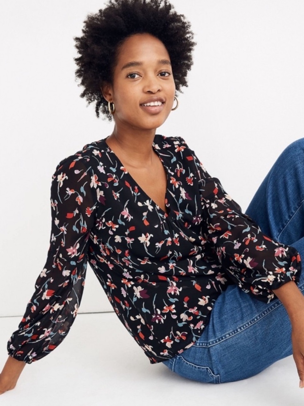 Madewell Shirred-Sleeve V-Neck Top in Drifting Flowers